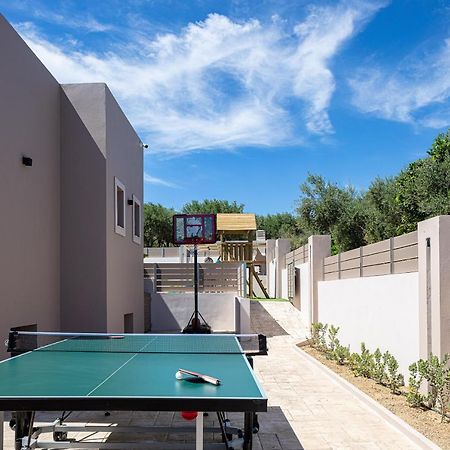 Koin Villa Sunset, With Heated Pool & Whirlpool, By Thinkvilla Perama  Esterno foto