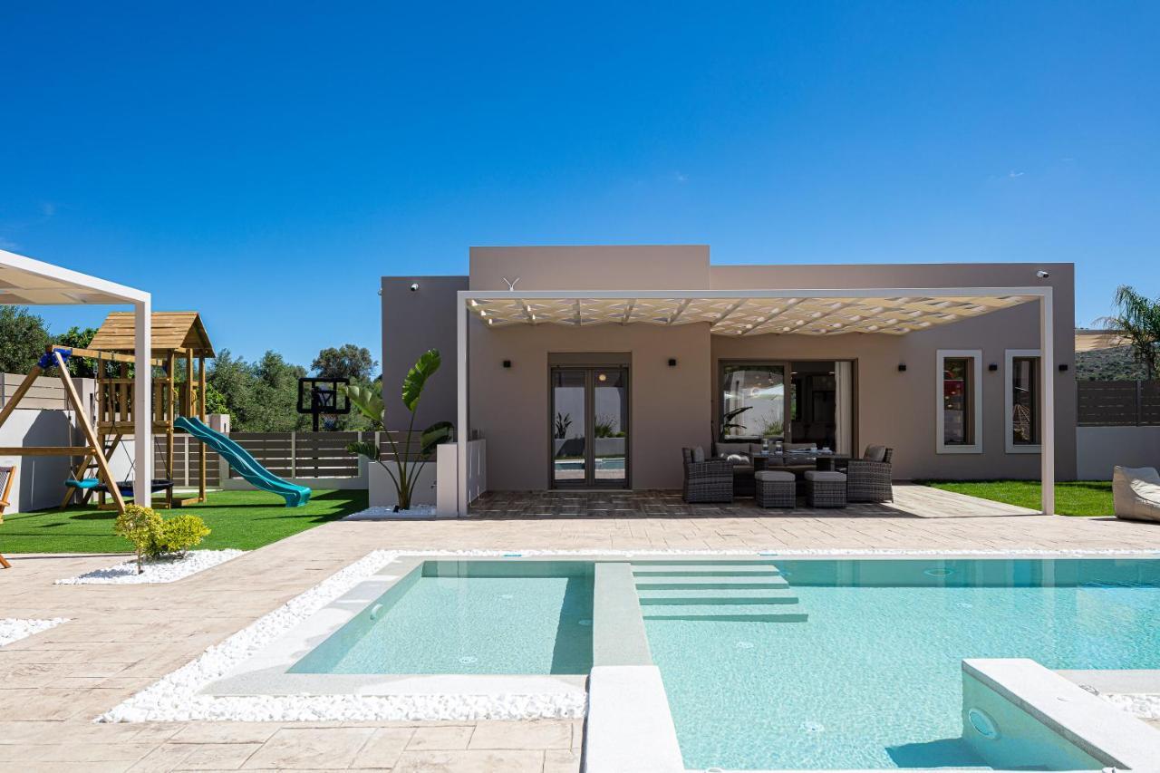 Koin Villa Sunset, With Heated Pool & Whirlpool, By Thinkvilla Perama  Esterno foto