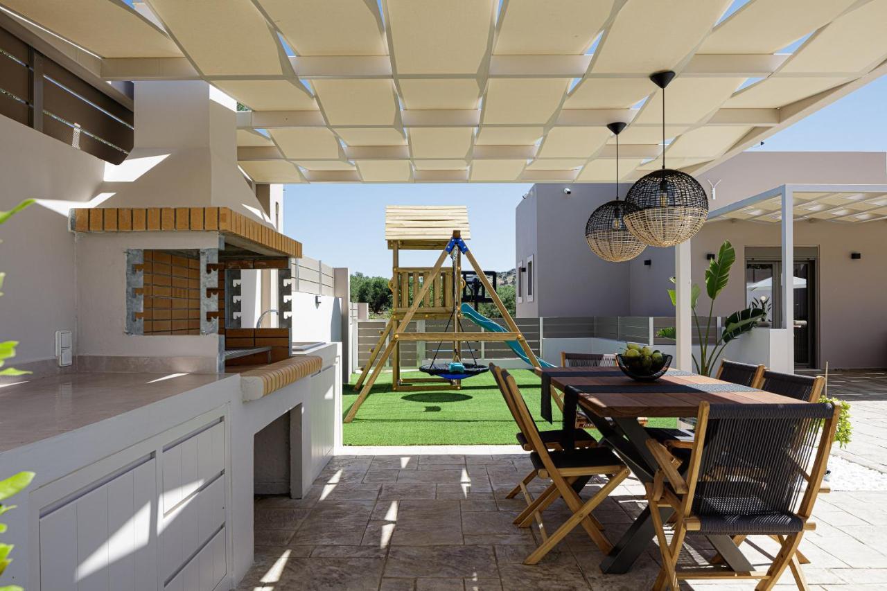 Koin Villa Sunset, With Heated Pool & Whirlpool, By Thinkvilla Perama  Esterno foto