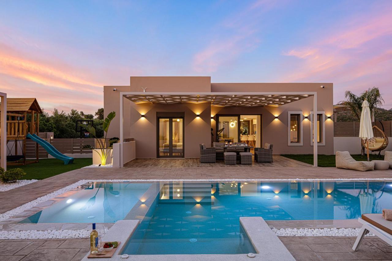 Koin Villa Sunset, With Heated Pool & Whirlpool, By Thinkvilla Perama  Esterno foto